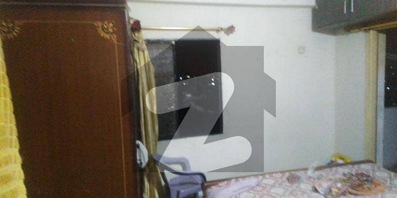 ناظم آباد کراچی میں 2 کمروں کا 2 مرلہ فلیٹ 50 لاکھ میں برائے فروخت۔
