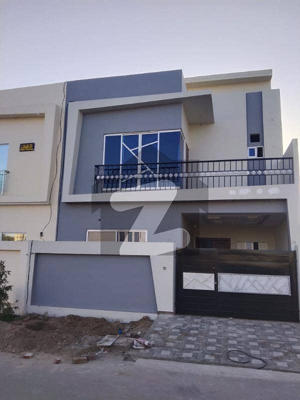 5 Marla Brand New Luxurius House Available For Rent