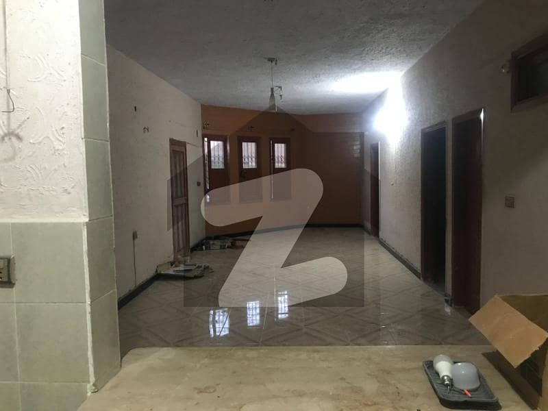 Ground Portion 2 Bed D D For Rent Gulshan-e-iqbal Block 11 Erum Bungalows