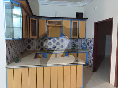 3 bed drawing dining 133 sqyd portion for rent nazimabad 3 2nd floor