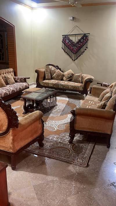 پی سی ایس آئی آر سٹاف کالونی لاہور میں 7 کمروں کا 1 کنال مکان 5 کروڑ میں برائے فروخت۔