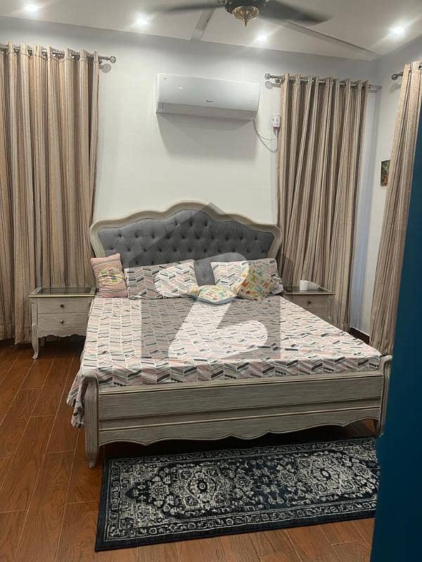 الرحمان گارڈن فیز 2 الرحمان گارڈن لاہور میں 5 کمروں کا 10 مرلہ مکان 70 ہزار میں کرایہ پر دستیاب ہے۔
