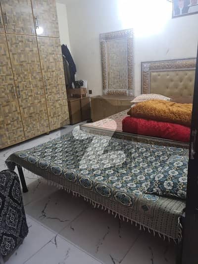 جلو پارک روڈ لاہور میں 2 کمروں کا 4 مرلہ مکان 25 ہزار میں کرایہ پر دستیاب ہے۔