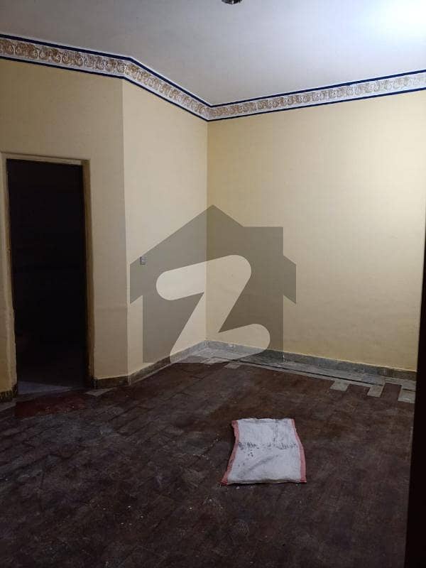 کرکٹر ولاز لاہور میں 3 کمروں کا 7 مرلہ مکان 70 ہزار میں کرایہ پر دستیاب ہے۔