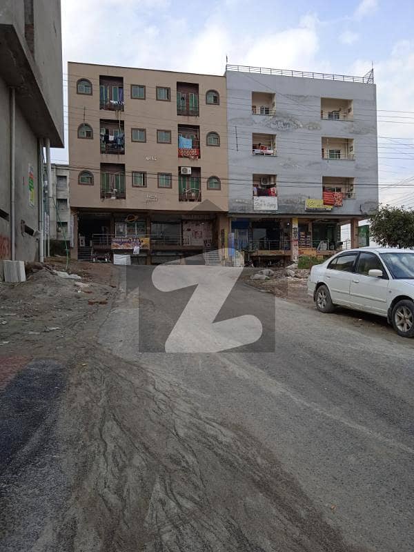 پاکستان ٹاؤن ۔ فیز 2 پاکستان ٹاؤن اسلام آباد میں 11 کمروں کا 11 مرلہ عمارت 7.5 کروڑ میں برائے فروخت۔