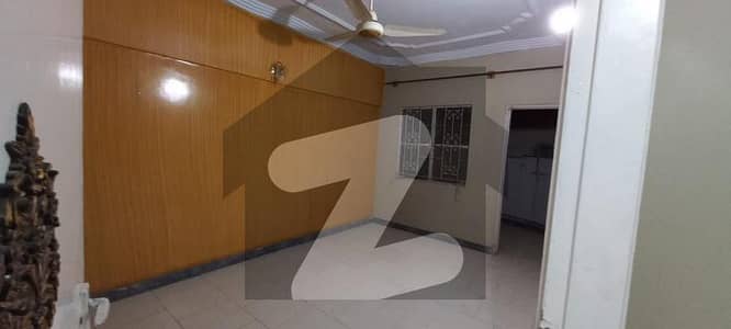 میٹروول کالونی - بلاک 1/2 میٹروول کالونی کراچی میں 2 کمروں کا 5 مرلہ فلیٹ 75 لاکھ میں برائے فروخت۔