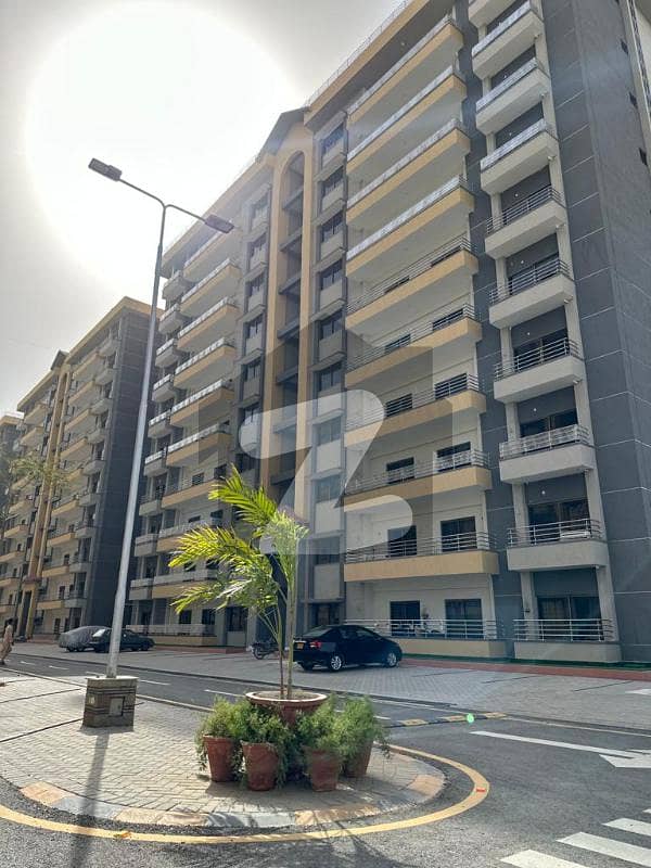 2600 Square Feet Flat available for sale in Askari 5 - Sector J if you hurry