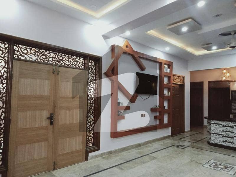 سعد آباد کوآپریٹو ہاؤسنگ سوسائٹی سکیم 33 کراچی میں 6 کمروں کا 8 مرلہ مکان 3.15 کروڑ میں برائے فروخت۔