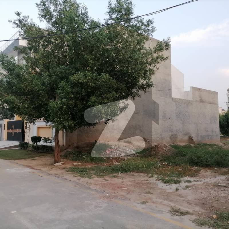 10 Marla Residential Plot In Central Royal Palm City Sahiwal For sale