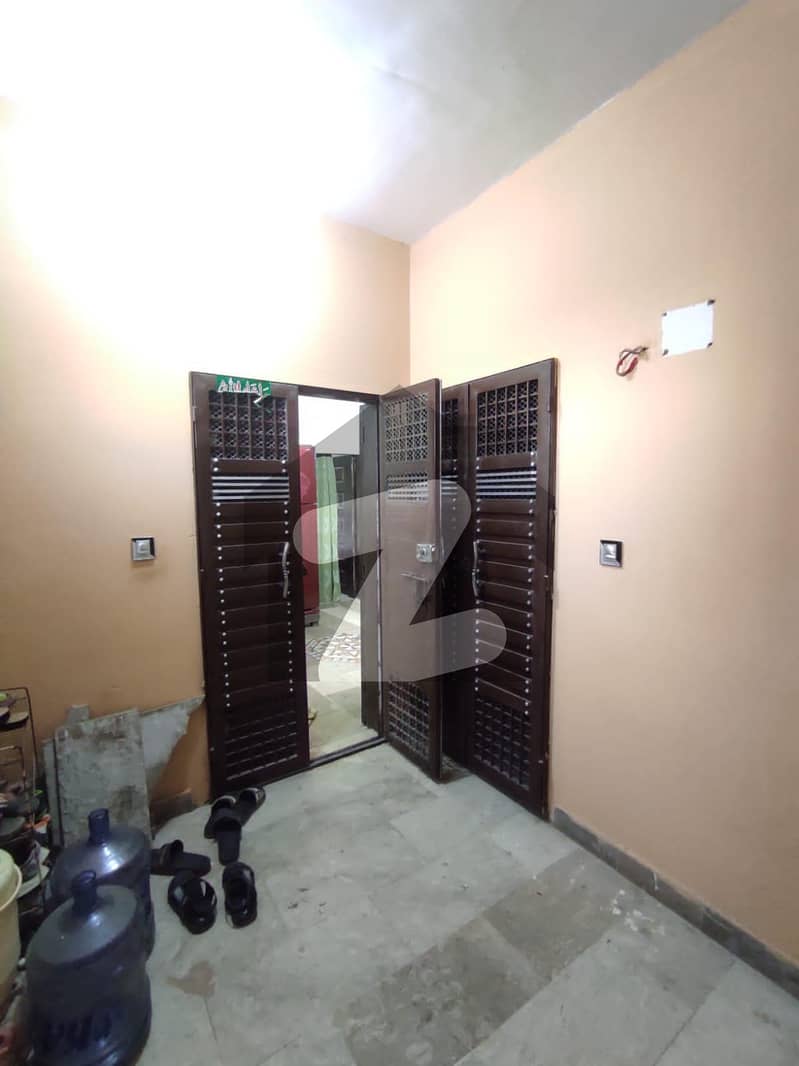 2500 Square Feet Flat For sale In P & T Colony P & T Colony, Karachi