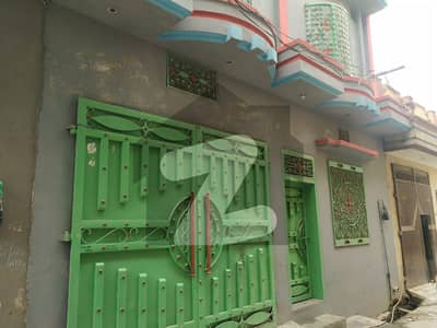 پاجیگی روڈ پشاور میں 5 کمروں کا 5 مرلہ مکان 80 لاکھ میں برائے فروخت۔