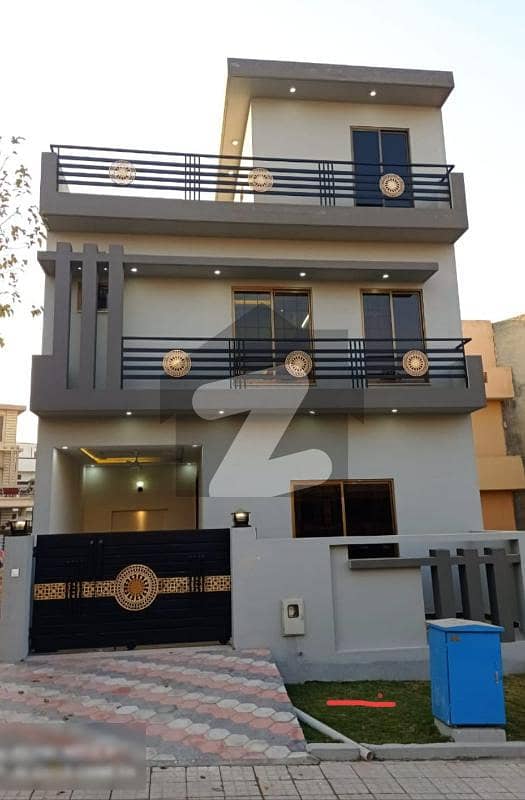 Beautiful Designer House On Prime Location Of Dha 2 Islamabad For Sale