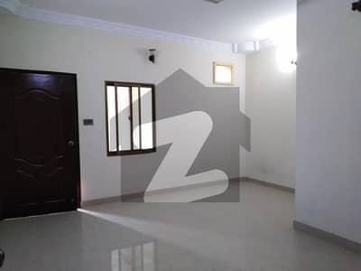 In Gulshan-e-Iqbal - Block 13/D House For rent Sized 400 Square Yards