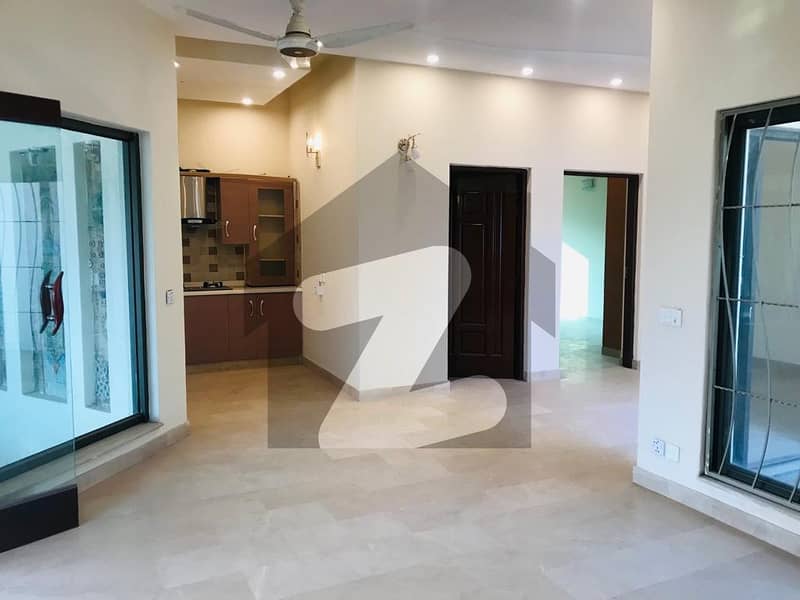 2250 Square Feet House For Grabs In Dha Defence