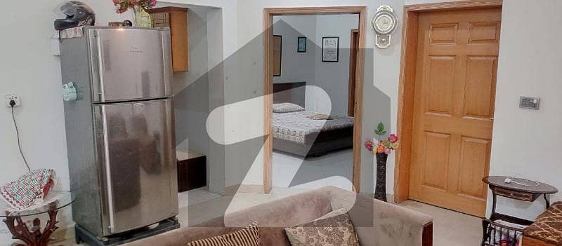 ریوینیو سوسائٹی لاہور میں 4 کمروں کا 5 مرلہ مکان 1.9 کروڑ میں برائے فروخت۔