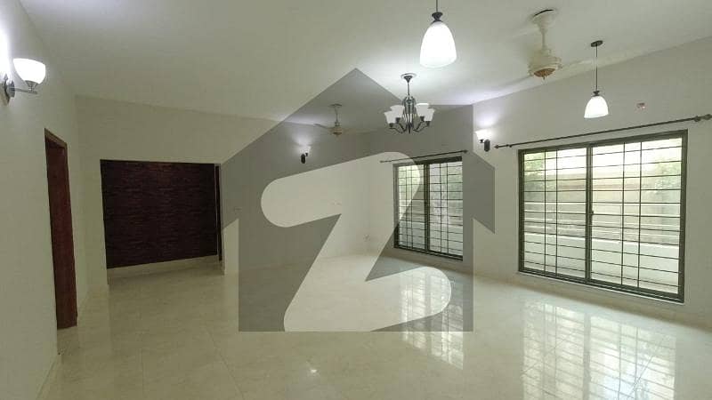 3 Bedroom Flat For Sale In Askari 11 Lahore