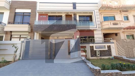 House For sale In g-13/2 8 Marla Islamabad