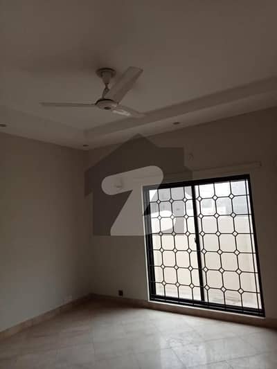 1 Kanal Fully Renovated Upper Portion Available For Rent In Dha Phase 5 Block G.