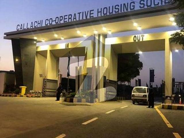 کلاچی کوآپریٹیو ہاؤسنگ سوسائٹی کراچی میں 3 کمروں کا 10 مرلہ زیریں پورشن 65 ہزار میں کرایہ پر دستیاب ہے۔