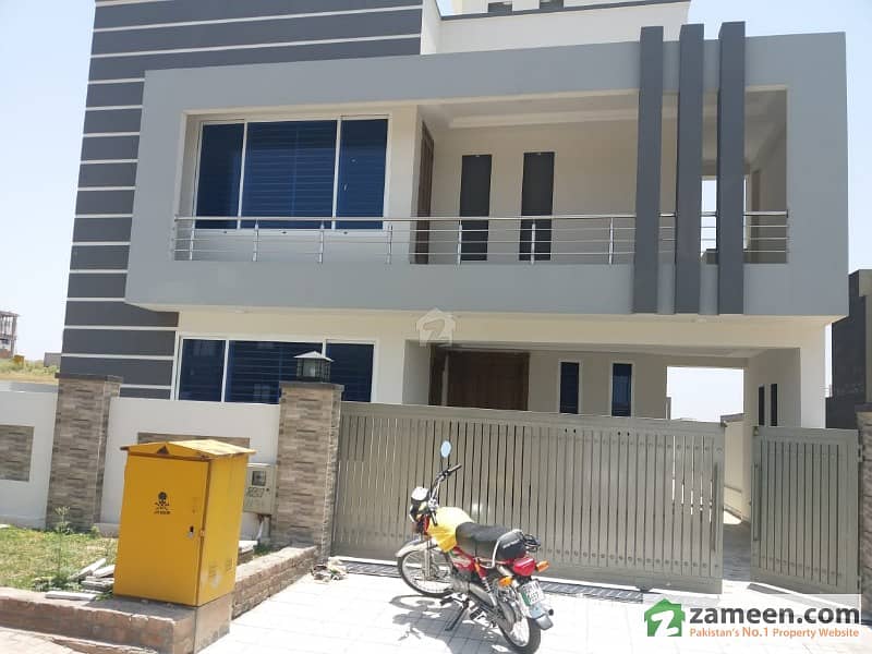 10 Marla Newly Constructed House For Sale