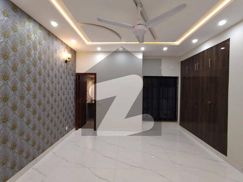 18 Marala New Upper Portion Available For Rent