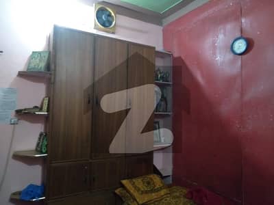 ساندہ خرد ساندہ لاہور میں 7 کمروں کا 6 مرلہ مکان 1.8 کروڑ میں برائے فروخت۔