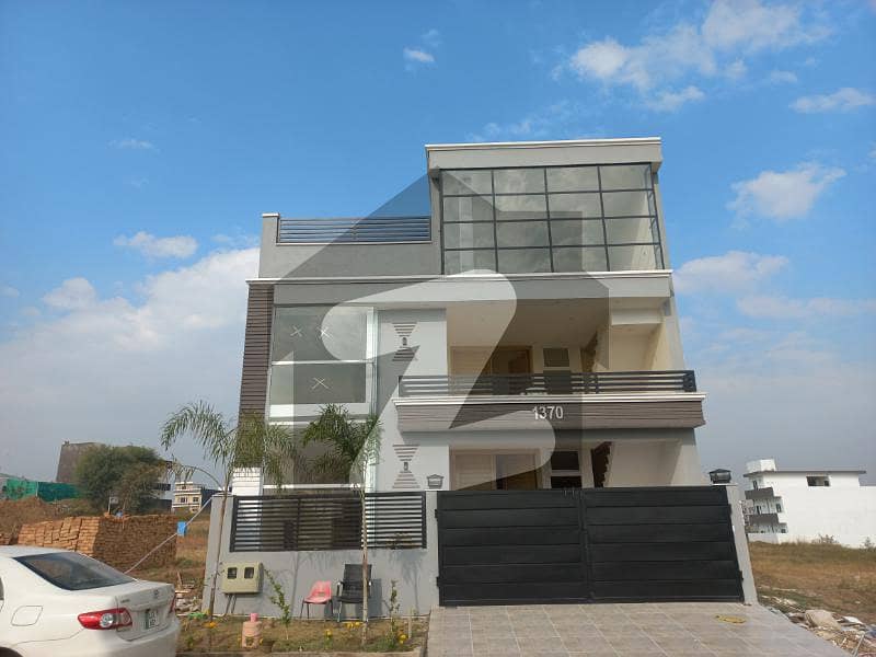 Designer House For Sale In Mumtaz City