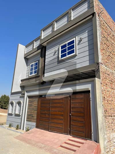 فضیلت ٹاؤن رحیم یار خان میں 5 کمروں کا 6 مرلہ مکان 1.4 کروڑ میں برائے فروخت۔