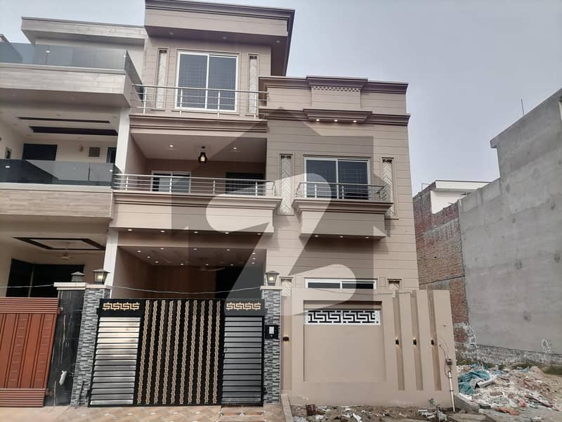 Get Your Hands On Prime Location House In Gujranwala Best Area
