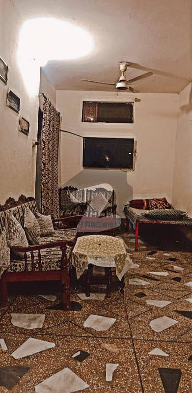 صوفی آباد لاہور میں 4 کمروں کا 5 مرلہ مکان 1.1 کروڑ میں برائے فروخت۔
