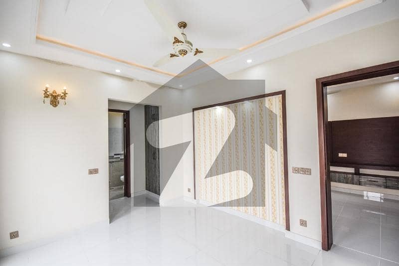 8 Marla Brand New Lower Portion Available For Rent In Dha 9 Town