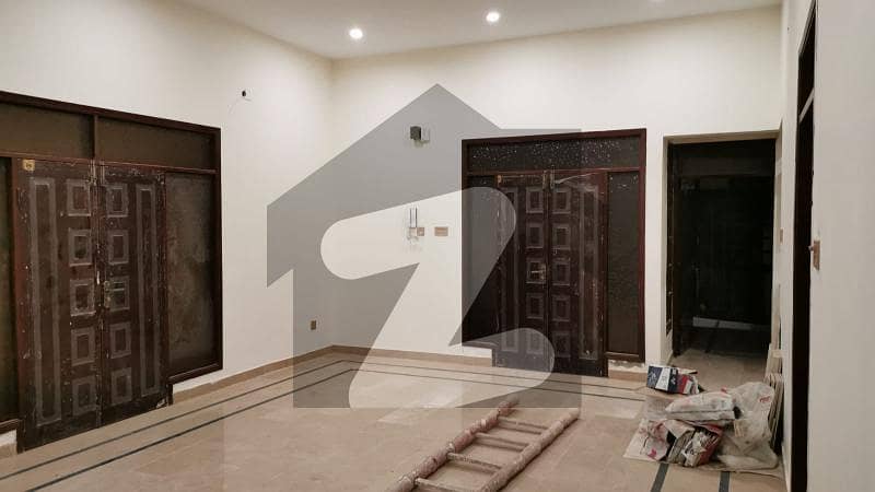 240 Sq Yards Beautiful Portion For Rent In Malik Society