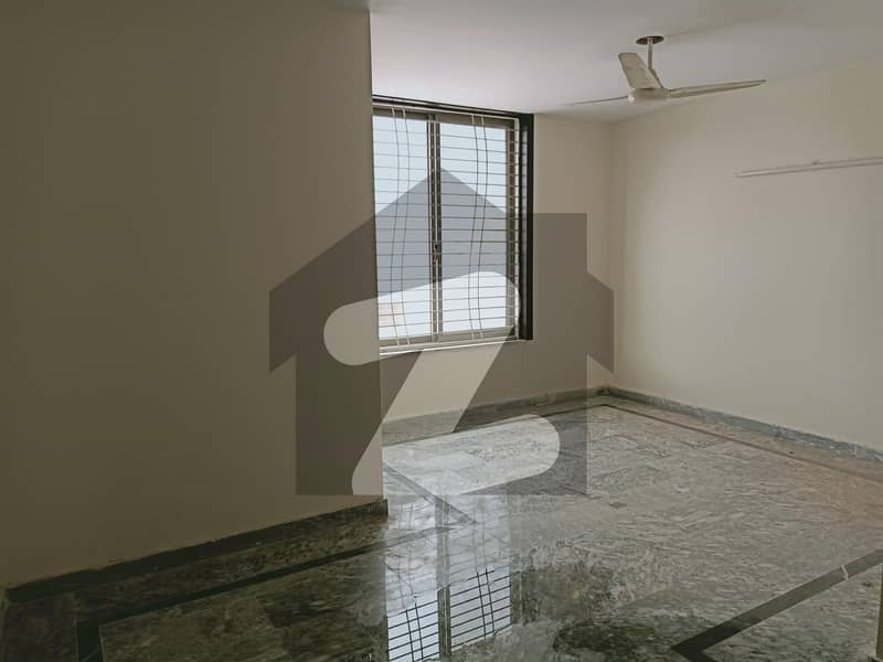 A 5400 Square Feet Upper Portion In Islamabad Is On The Market For rent