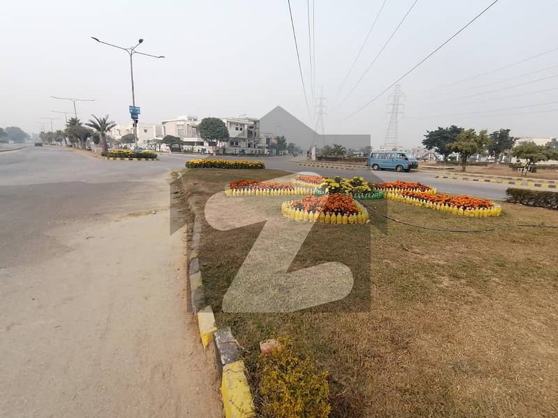 9.50 Marla Residential Plot Is Available In DC Colony - Indus Block