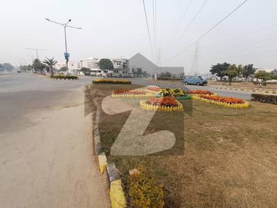 DC Colony - Indus Block Residential Plot Sized 9.50 Marla