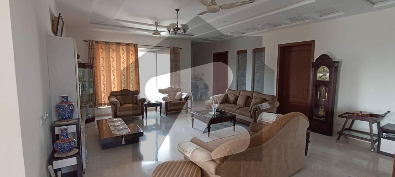 A 2 Kanal House with Beautiful Upper Portion Is Available for Rent
