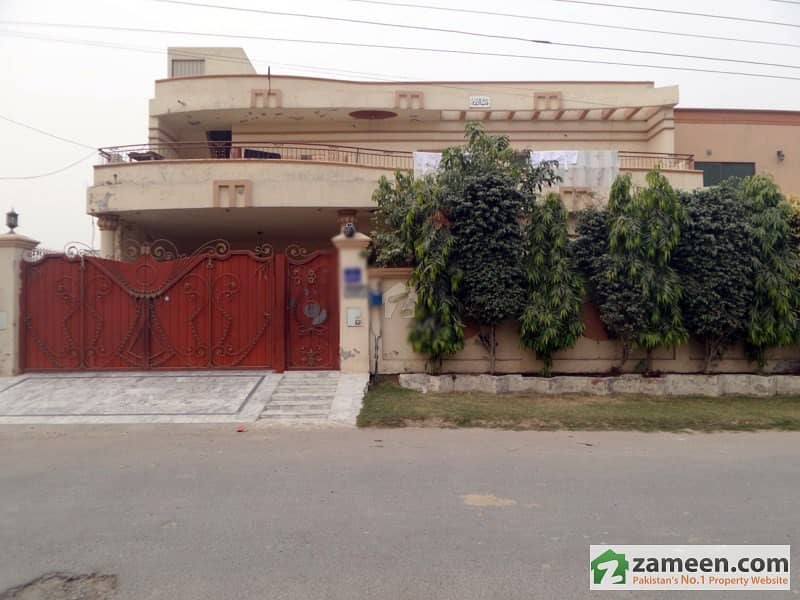 آرکیٹیکٹس انجنیئرز سوسائٹی ۔ بلاک سی آرکیٹیکٹس انجنیئرز ہاؤسنگ سوسائٹی لاہور میں 5 کمروں کا 1 کنال مکان 2.25 کروڑ میں برائے فروخت۔