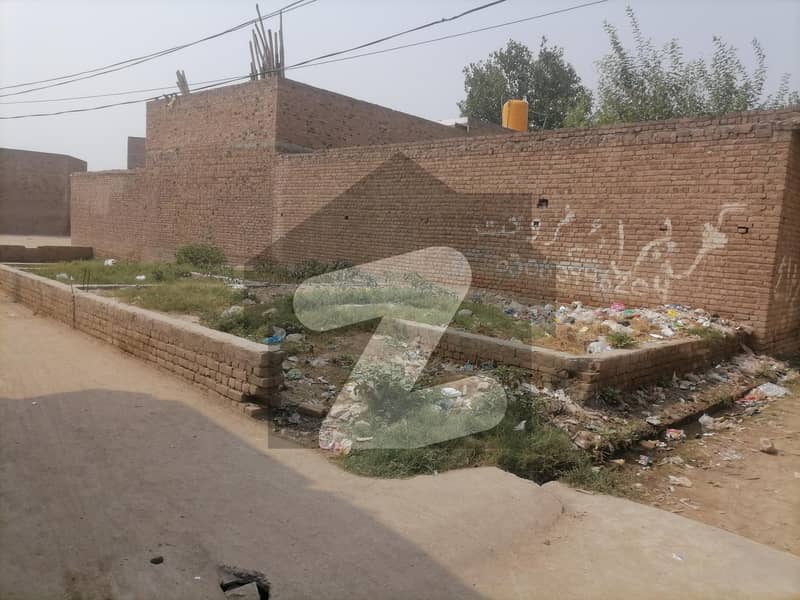 سواتی گیٹ پشاور میں 4 مرلہ رہائشی پلاٹ 60 لاکھ میں برائے فروخت۔