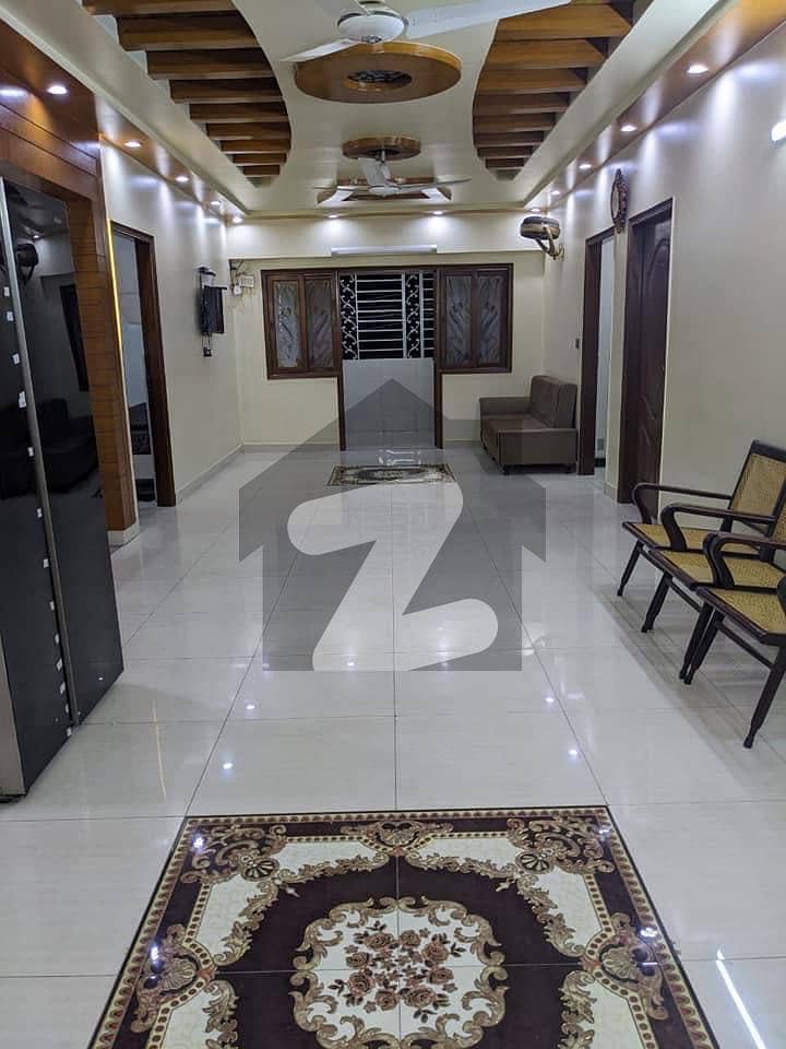 Well Maintained 3 Bed Dd Apartment For Sale At Muslimabad Society