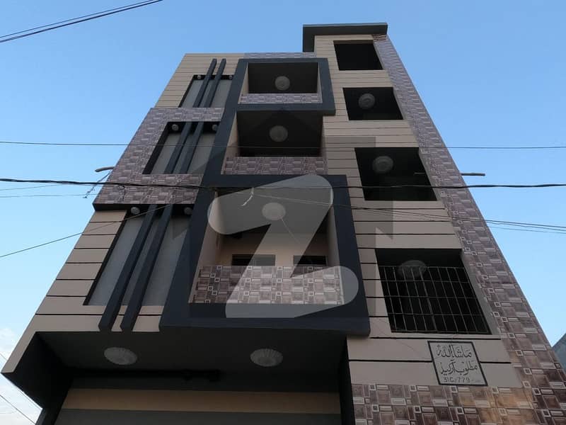 اللہ والا ٹاؤن - سیکٹر 31-جی اللہ والا ٹاؤن کورنگی کراچی میں 3 کمروں کا 3 مرلہ فلیٹ 48 لاکھ میں برائے فروخت۔