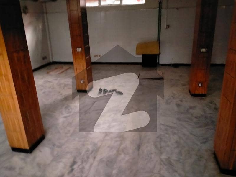 G. 7 Markaz Hall Office 4000 Sq. feet With Huge Car Parking Best For It Companies