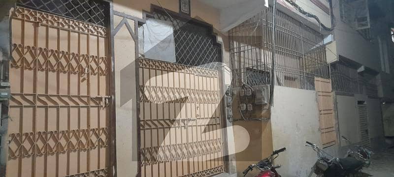 الفلاح سوسائٹی شاہ فیصل ٹاؤن کراچی میں 8 کمروں کا 5 مرلہ مکان 2 کروڑ میں برائے فروخت۔