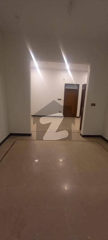 Prime Location Lower Portion For Grabs In 120 Square Yards Karachi