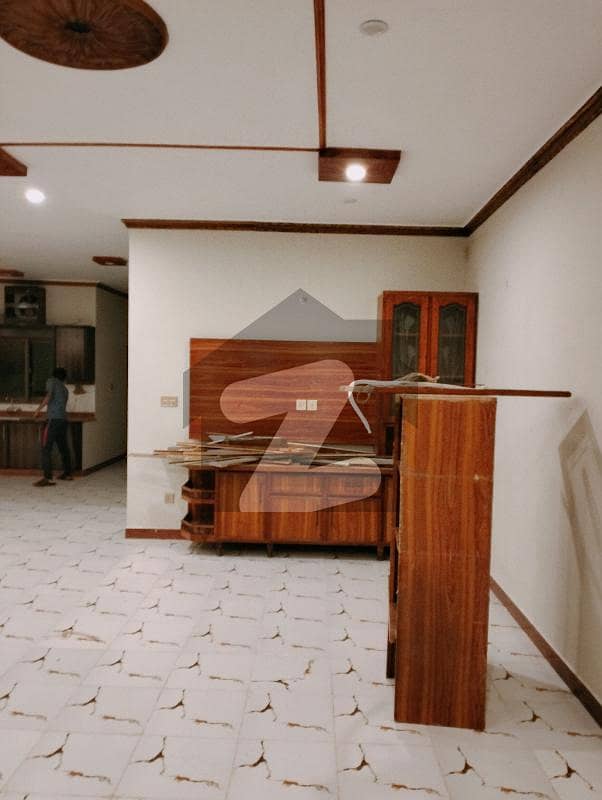 یو ای ٹی ہاؤسنگ سوسائٹی لاہور میں 2 کمروں کا 10 مرلہ زیریں پورشن 38 ہزار میں کرایہ پر دستیاب ہے۔