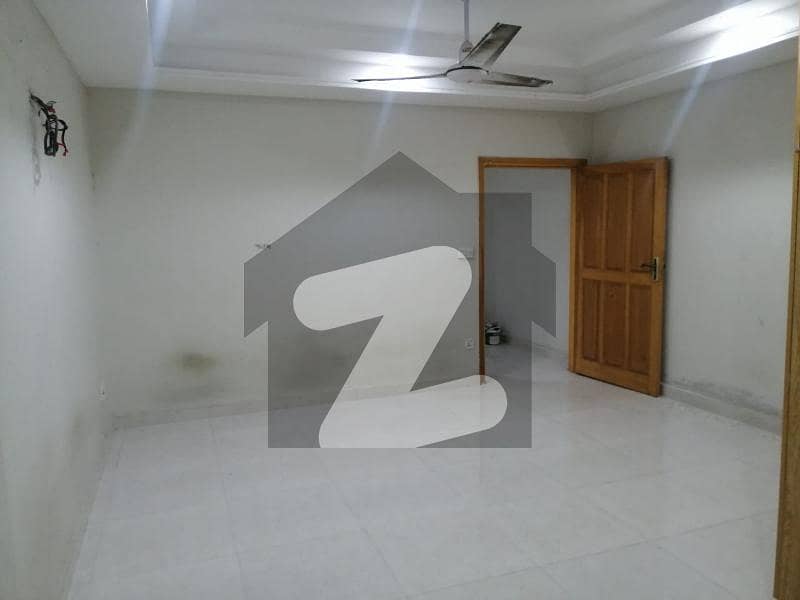 One Bed Flat Available For Rent In Dha 02 Islamabad