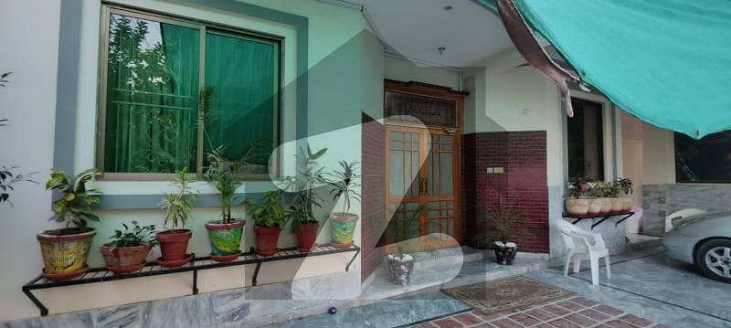 پی سی ایس آئی آر سٹاف کالونی لاہور میں 6 کمروں کا 16 مرلہ مکان 3.6 کروڑ میں برائے فروخت۔