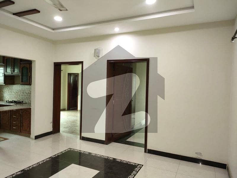 Get A 2250 Square Feet Upper Portion For Rent In Dha Phase 8 - Ex Air Avenue