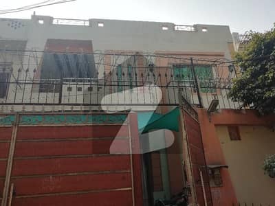 راوی پارک لاہور میں 4 کمروں کا 19 مرلہ مکان 10 کروڑ میں برائے فروخت۔