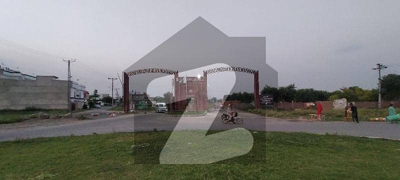 نشیمنِ اقبال فیز 2 نشیمنِ اقبال لاہور میں 6 مرلہ رہائشی پلاٹ 75 لاکھ میں برائے فروخت۔