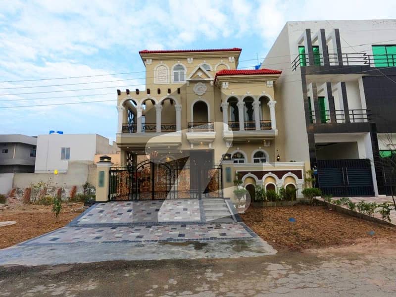 10 Marla Brand new house for sale in M, Block Formanite housing society.